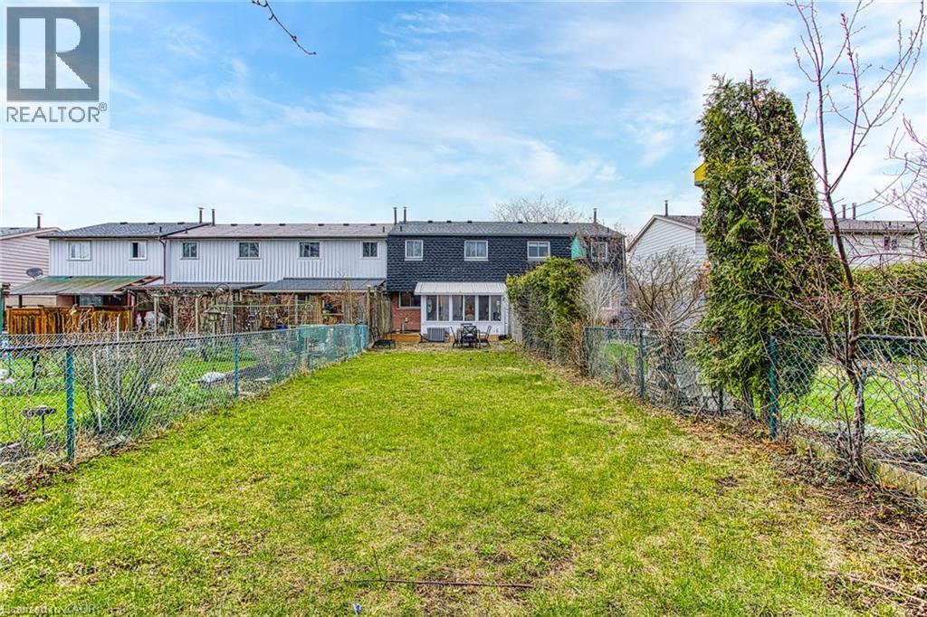 202 GOLDEN ORCHARD Drive, Hamilton, Ontario, L9C6J7 — Photo 30