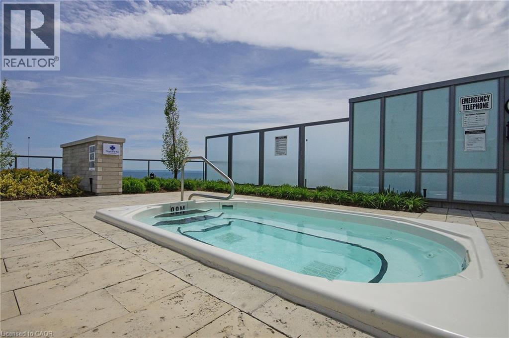 11 BRONTE Road Unit# 702, Oakville, Ontario, L6L0E1 — Photo 25