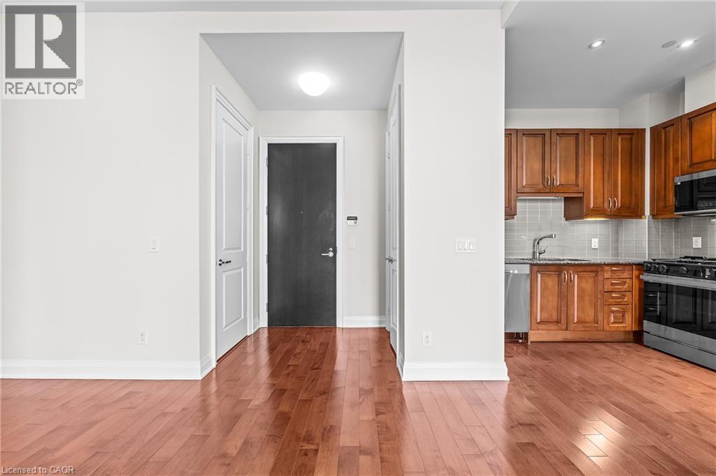 11 BRONTE Road Unit# 702, Oakville, Ontario, L6L0E1 — Photo 6