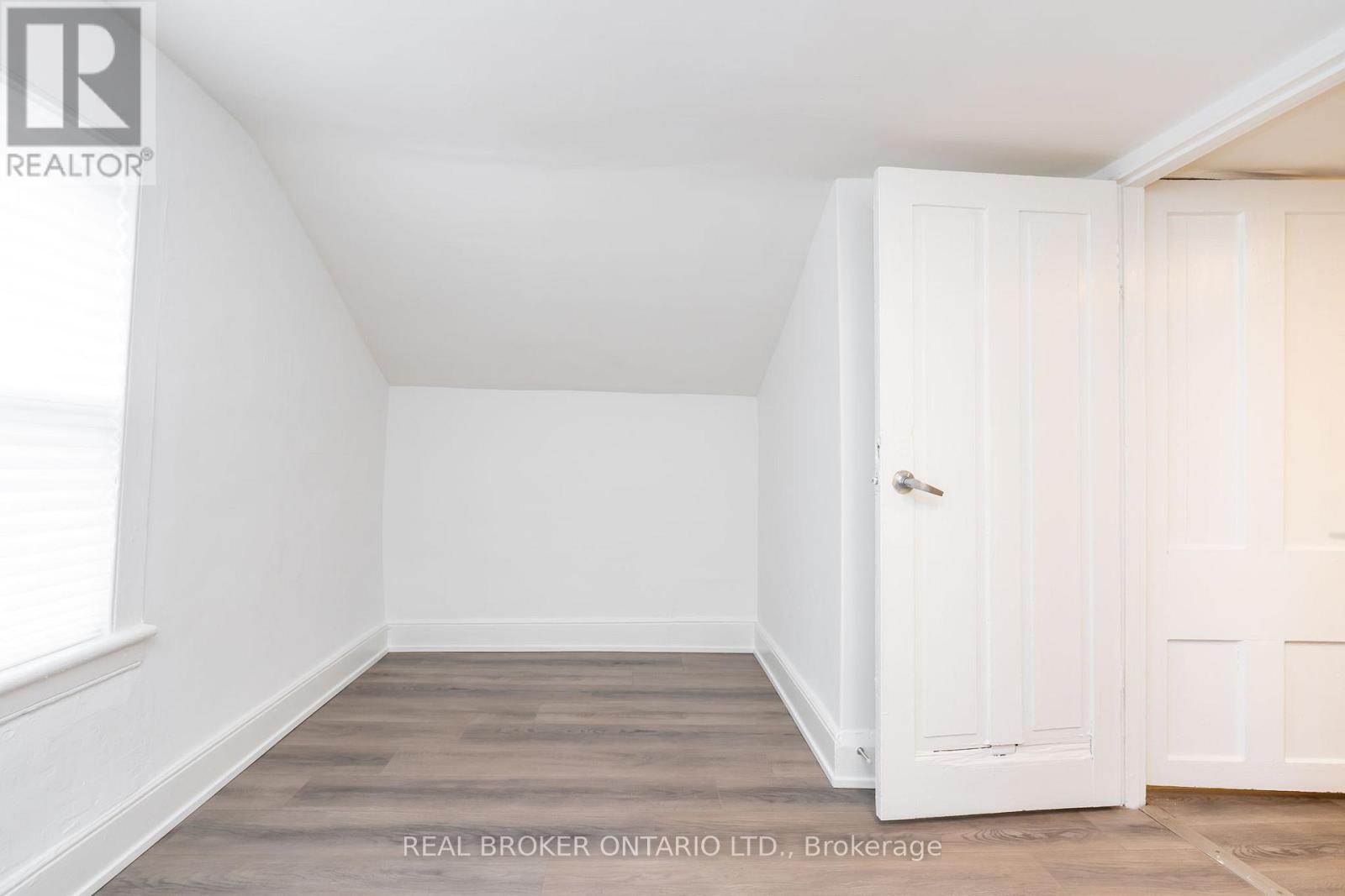 36 & 38 BRUCE STREET, Oshawa (Central), Ontario, L1H1P7 — Photo 13