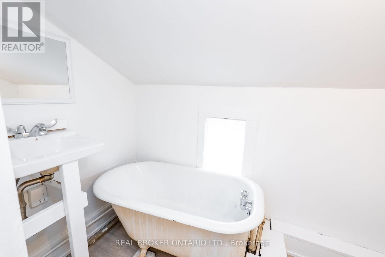 36 & 38 BRUCE STREET, Oshawa (Central), Ontario, L1H1P7 — Photo 15