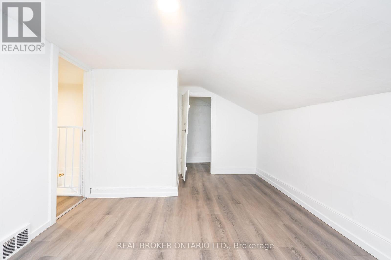 36 & 38 BRUCE STREET, Oshawa (Central), Ontario, L1H1P7 — Photo 17