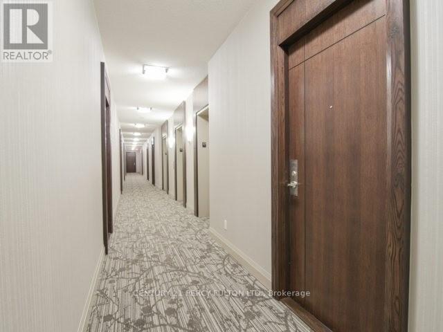 PH01 - 339 RATHBURN ROAD, Mississauga (City Centre), Ontario, L5B0C8 — Photo 4