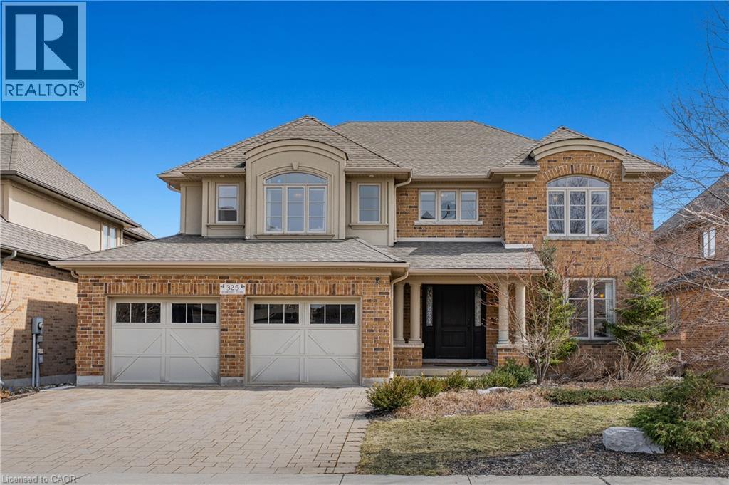 325 DEERFOOT Trail, Waterloo, Ontario, N2K0B4 — Photo 4