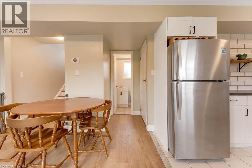 99 CANROBERT Street, Woodstock, Ontario, N4S8X5 — Photo 12