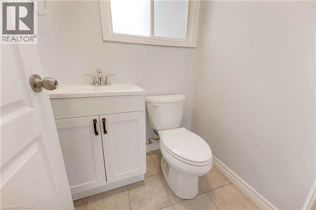 99 CANROBERT Street, Woodstock, Ontario, N4S8X5 — Photo 13