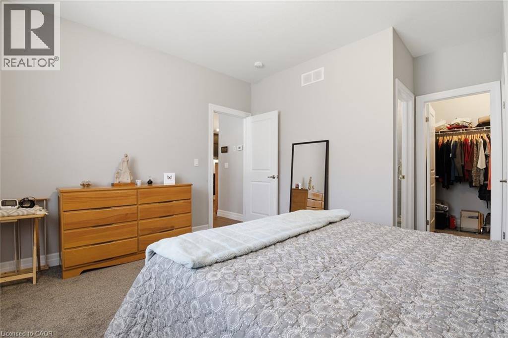 18 BORDEN Trail, Welland, Ontario, L3C0H1 — Photo 22