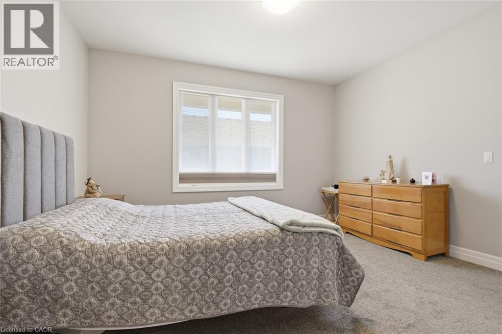18 BORDEN Trail, Welland, Ontario, L3C0H1 — Photo 23