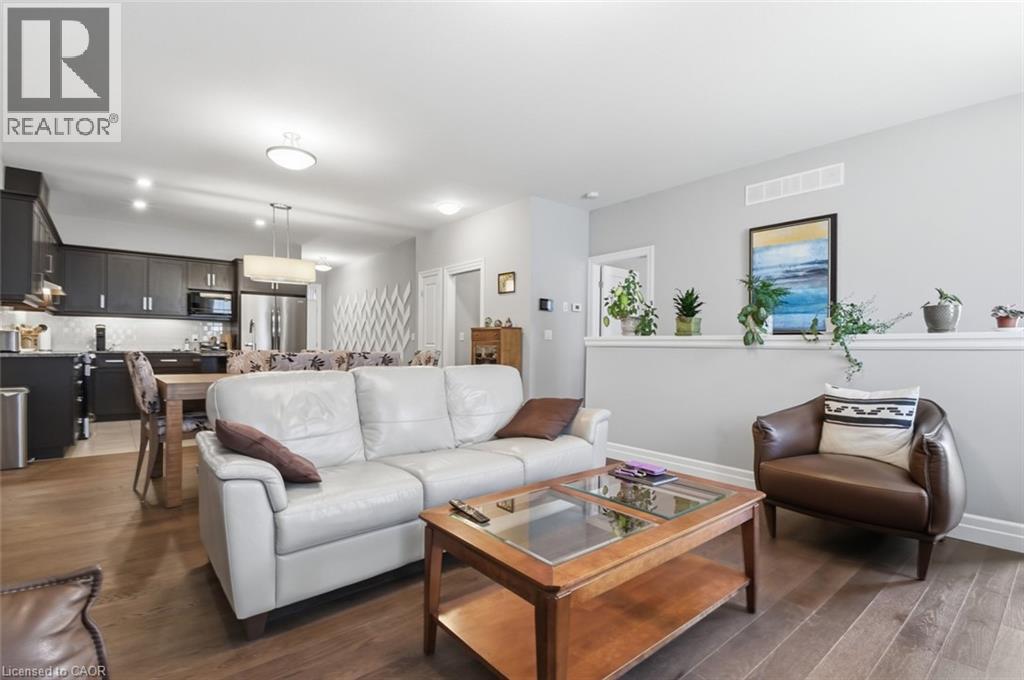 18 BORDEN Trail, Welland, Ontario, L3C0H1 — Photo 29