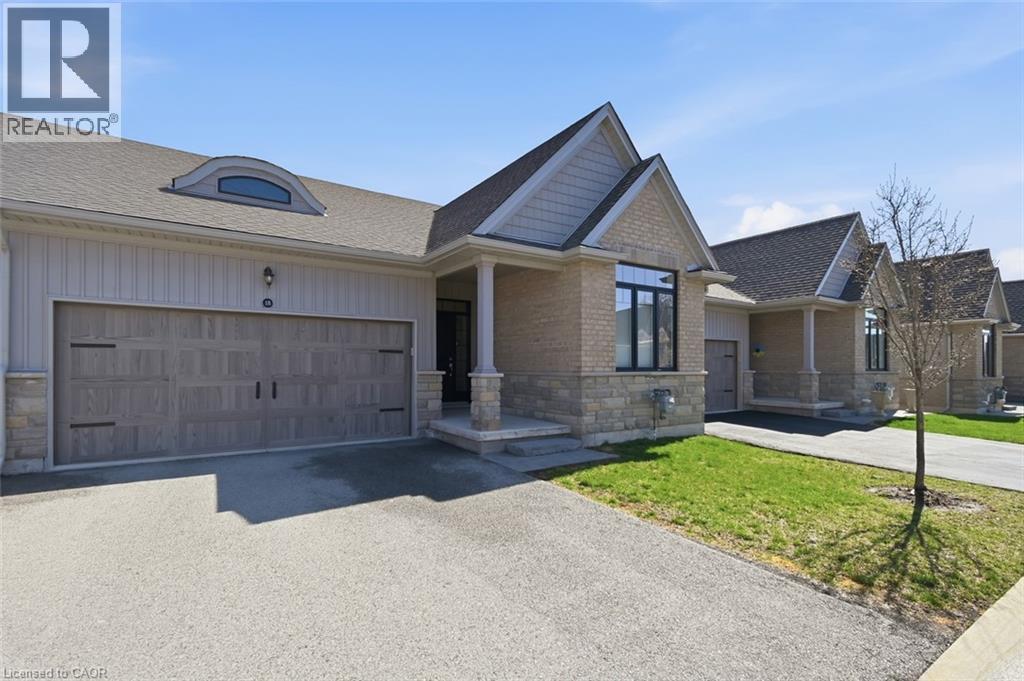 18 BORDEN Trail, Welland, Ontario, L3C0H1 — Photo 4