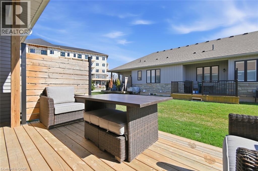 18 BORDEN Trail, Welland, Ontario, L3C0H1 — Photo 49