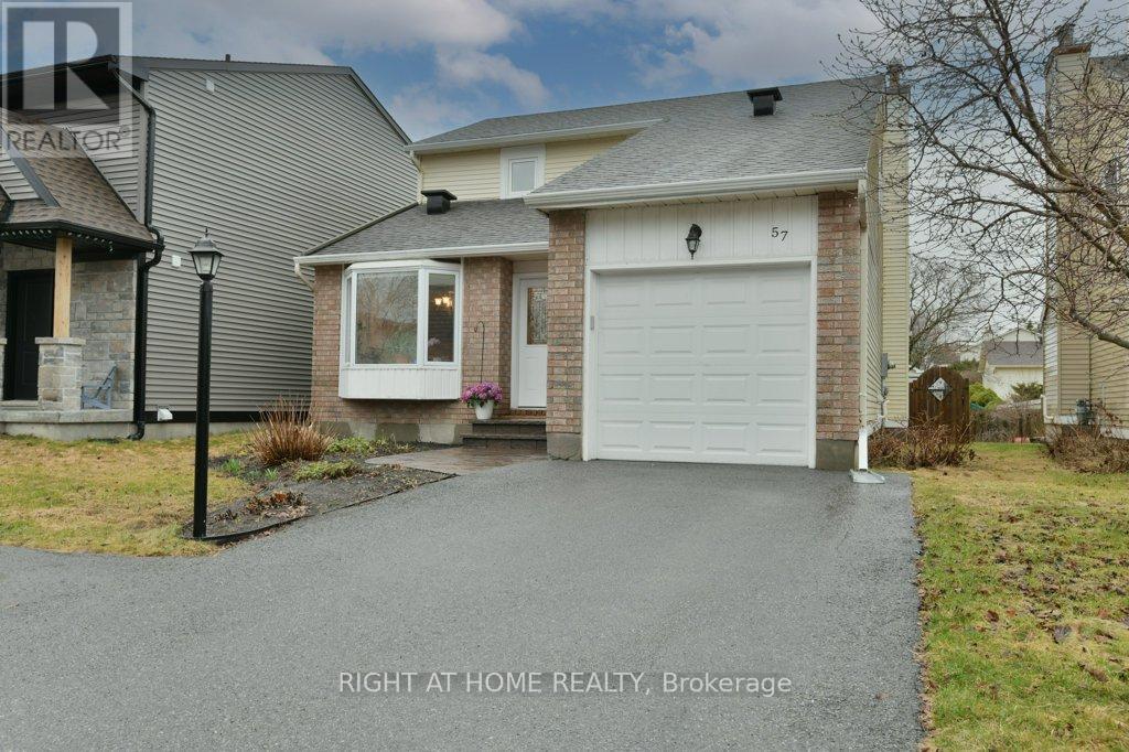 57 CHESTER CRESCENT, Ottawa, Ontario, K2J2J6 — Photo 2