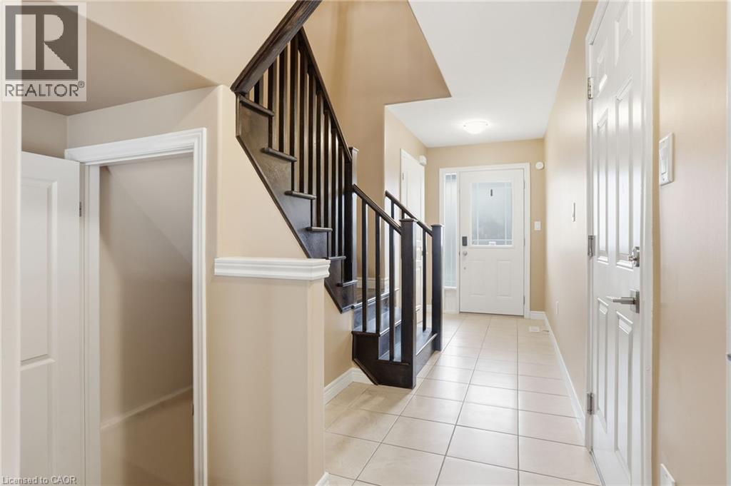 91 CHAMOMILE Drive, Hamilton, Ontario, L8W0C1 — Photo 4