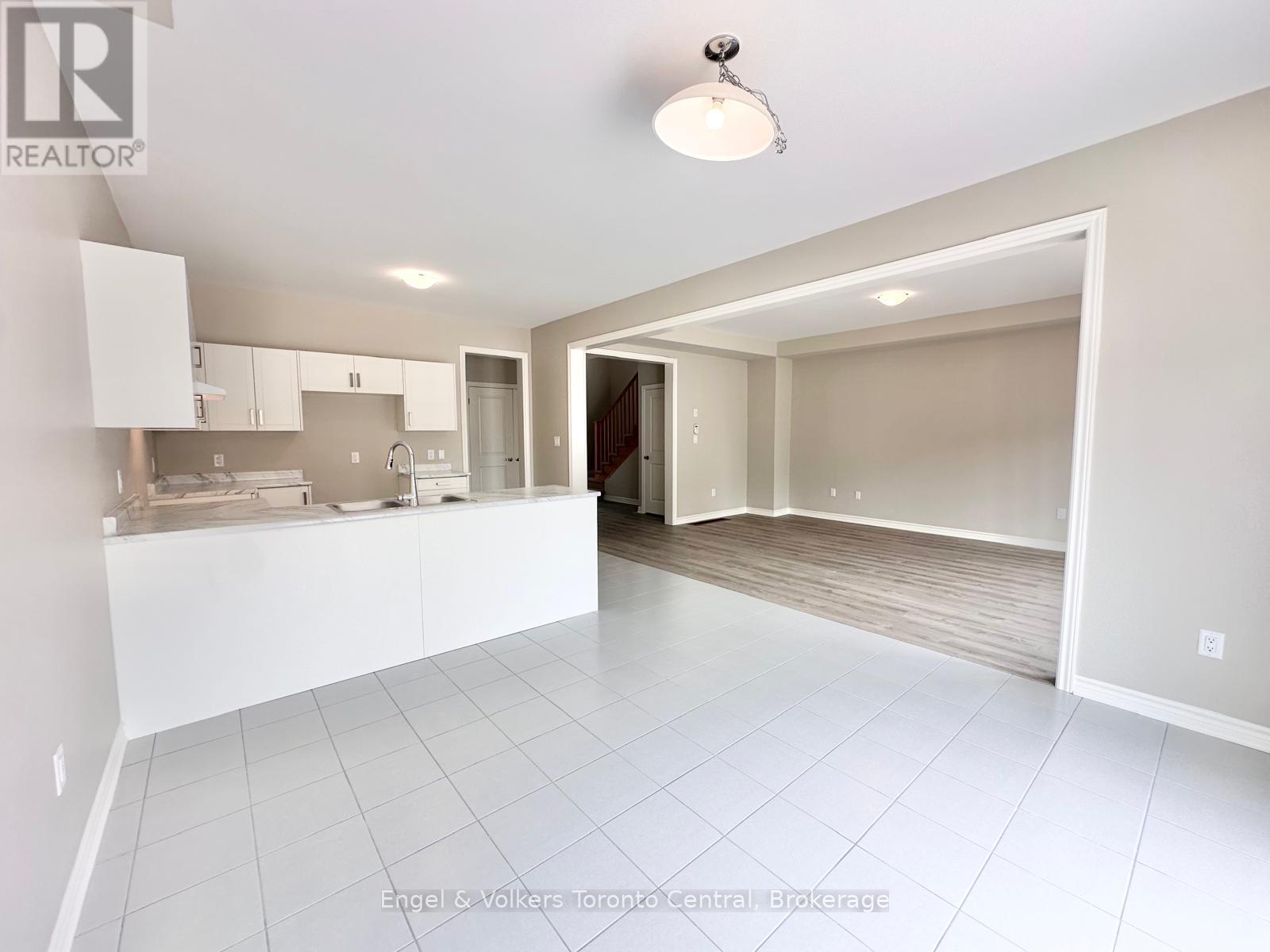 209 CLIPPER DRIVE, Clearview (Stayner), Ontario, L0M1S0 — Photo 12