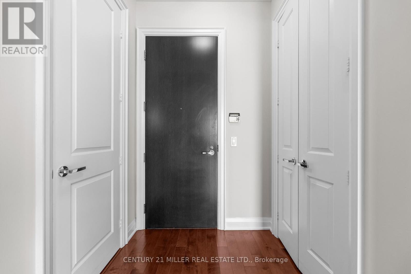 702 - 11 BRONTE ROAD, Oakville (BR Bronte), Ontario, L6L0E1 — Photo 5