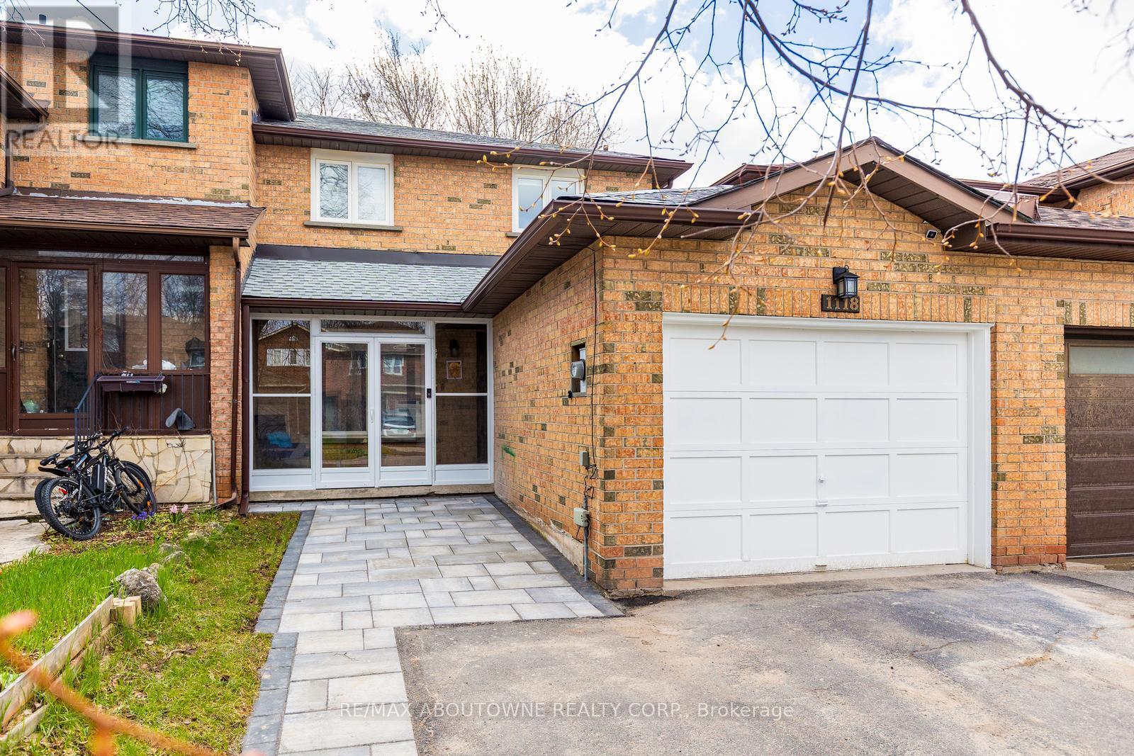 1118 AVONDALE DRIVE, Oakville (WC Wedgewood Creek), Ontario, L6H5L4 — Photo 2