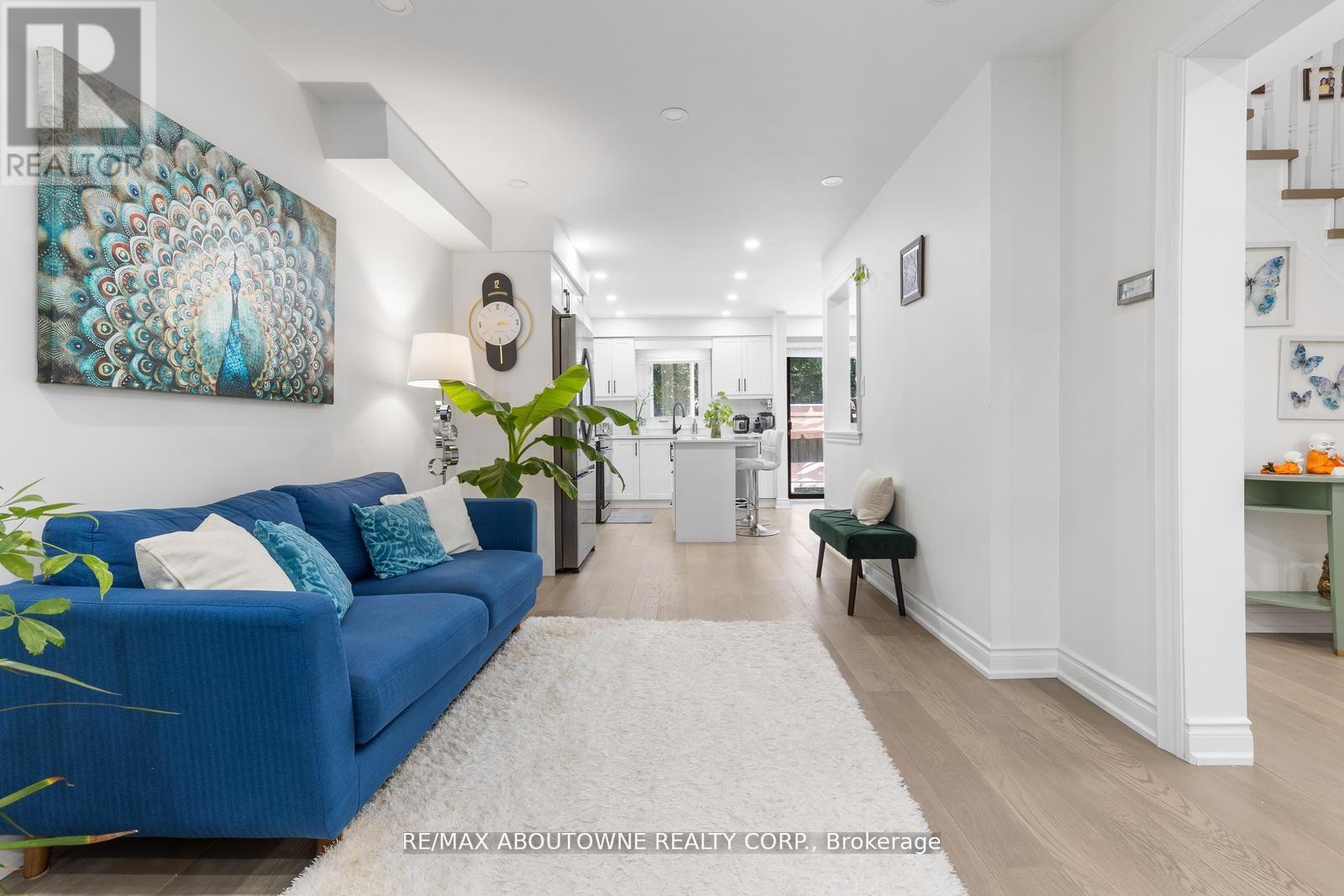 1118 AVONDALE DRIVE, Oakville (WC Wedgewood Creek), Ontario, L6H5L4 — Photo 7