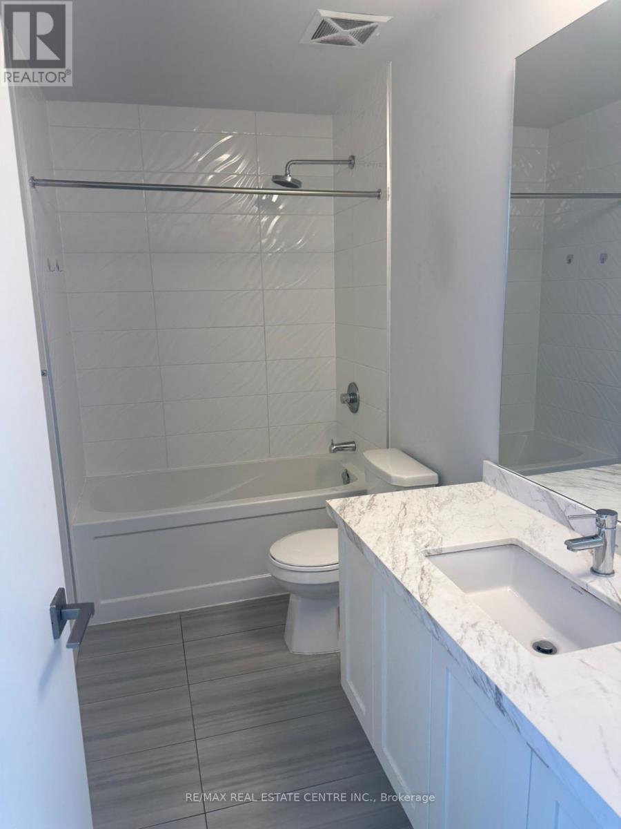 PH1 - 4055 PARKSIDE VILLAGE DRIVE, Mississauga (City Centre), Ontario, L5B0K8 — Photo 2