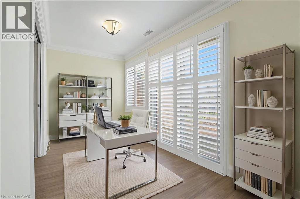 22 SISTER KERN Terrace, Hamilton, Ontario, L9B2M1 — Photo 20