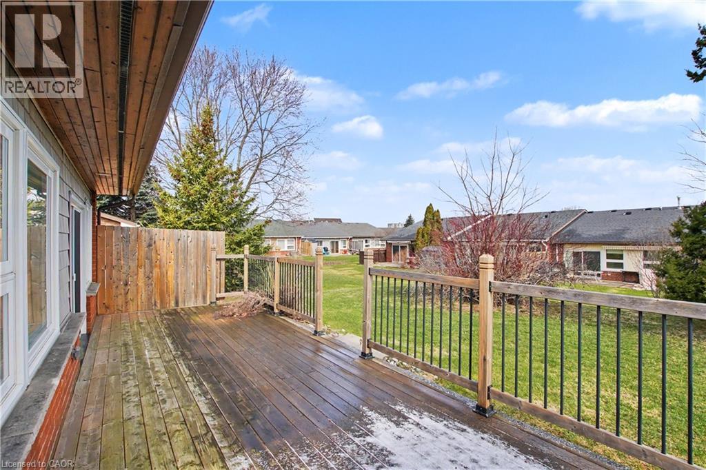 22 SISTER KERN Terrace, Hamilton, Ontario, L9B2M1 — Photo 29