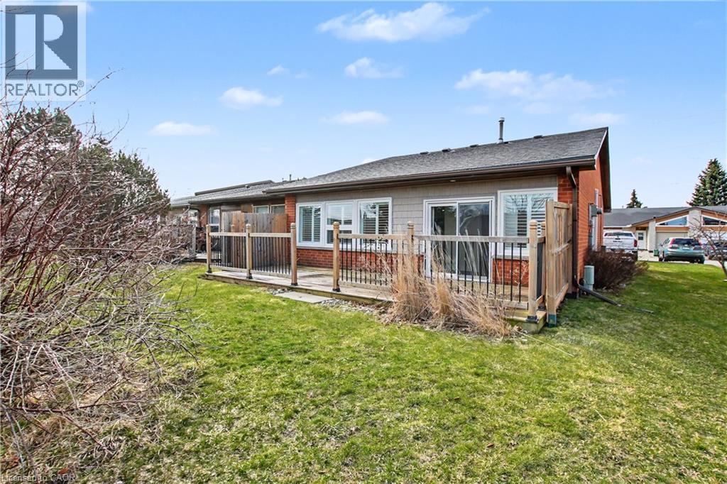 22 SISTER KERN Terrace, Hamilton, Ontario, L9B2M1 — Photo 30