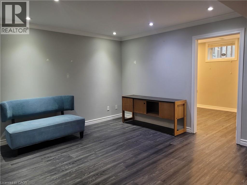52 KITTYHAWK Drive Unit# Lower, Hamilton, Ontario, L9B2T2 — Photo 10