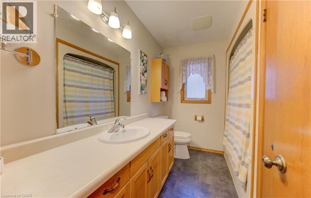 45 FIFTH Avenue, Kitchener, Ontario, N2C1P5 — Photo 12