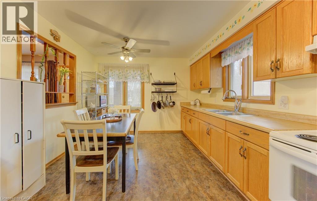 45 FIFTH Avenue, Kitchener, Ontario, N2C1P5 — Photo 7