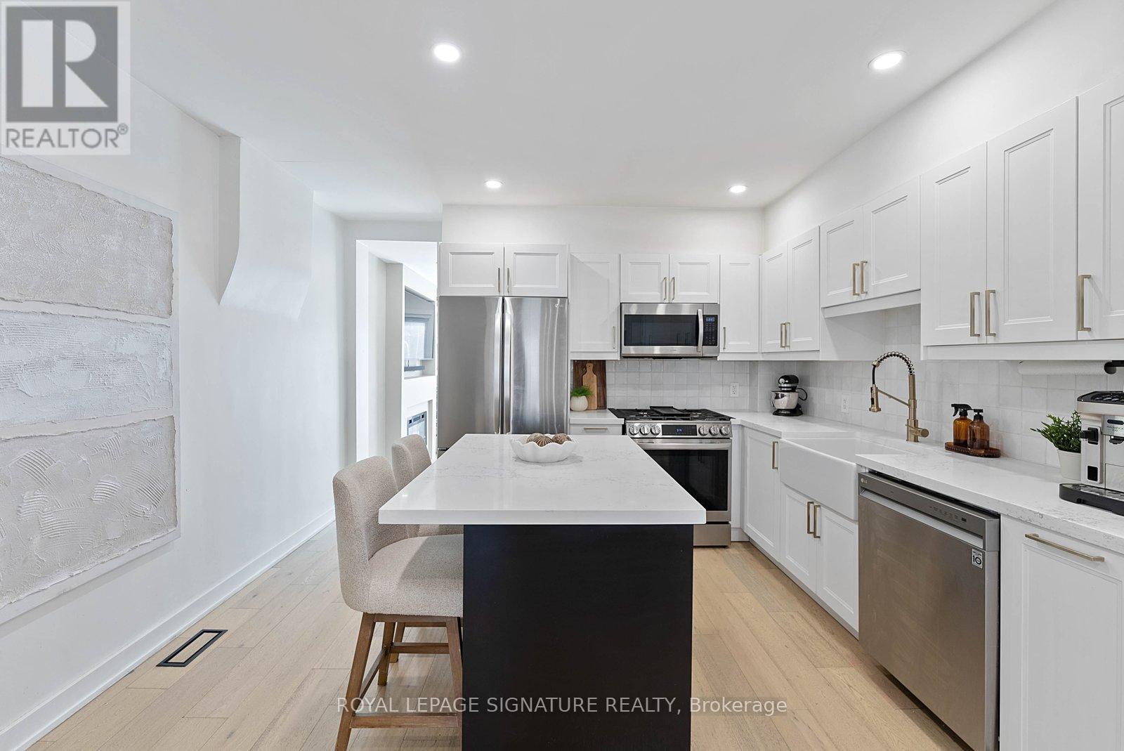 530 LAUDER AVENUE, Toronto (Oakwood Village), Ontario, M6E3J4 — Photo 10