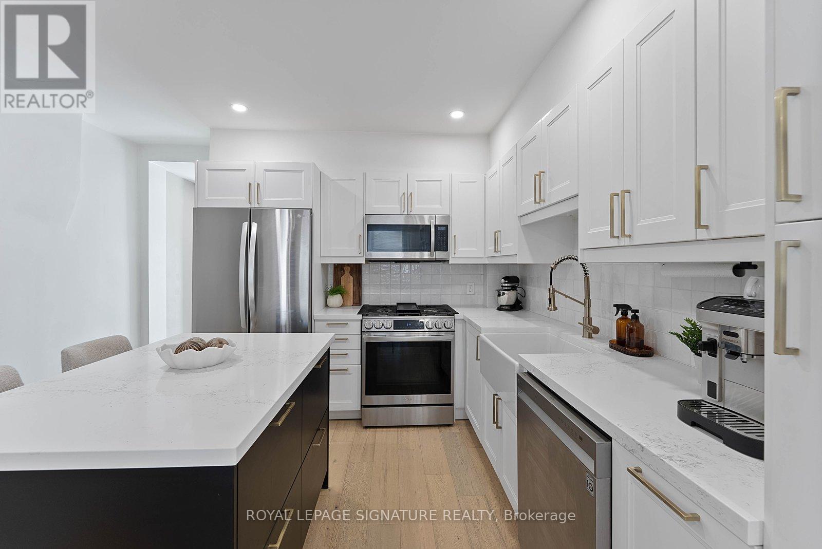 530 LAUDER AVENUE, Toronto (Oakwood Village), Ontario, M6E3J4 — Photo 11