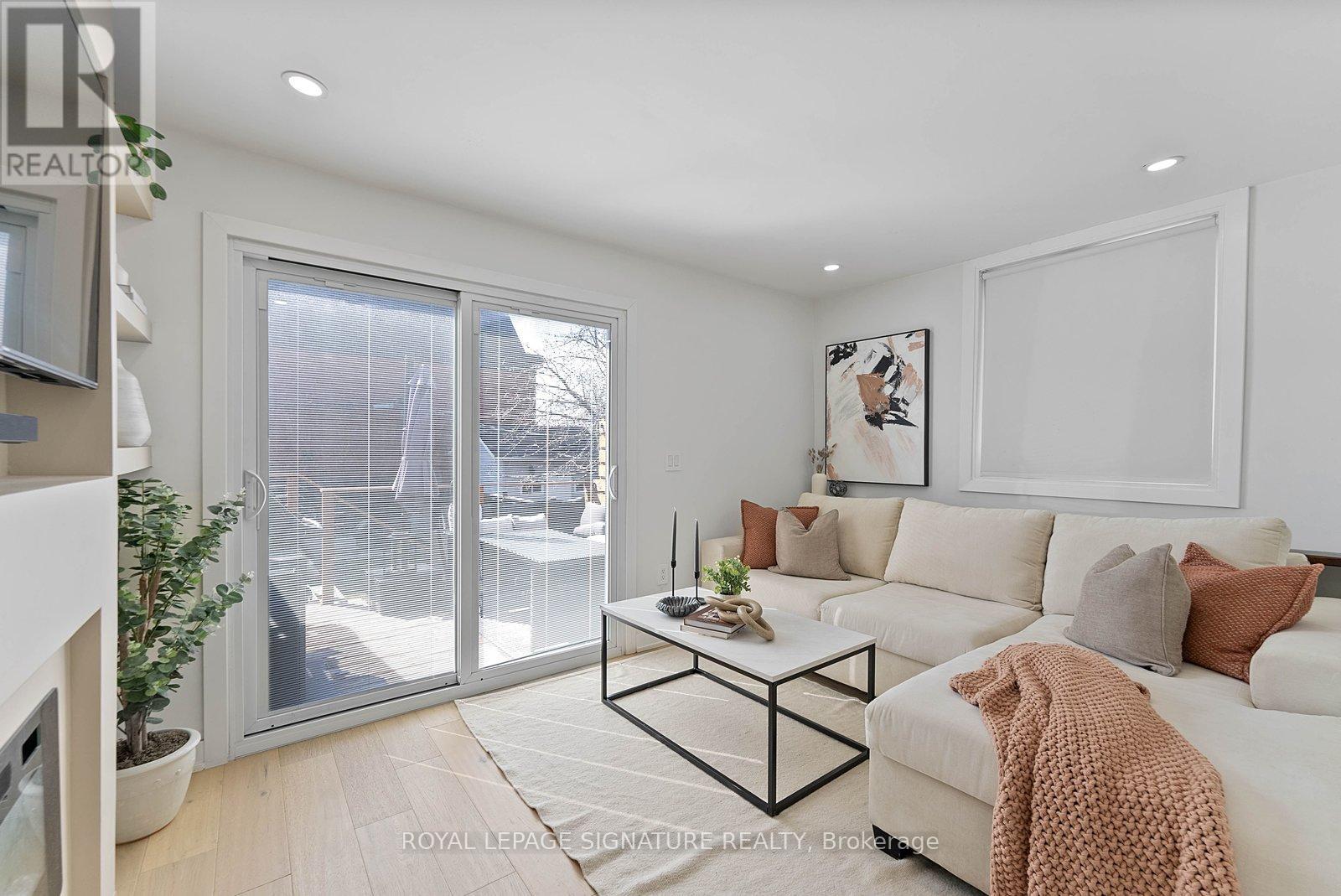 530 LAUDER AVENUE, Toronto (Oakwood Village), Ontario, M6E3J4 — Photo 14