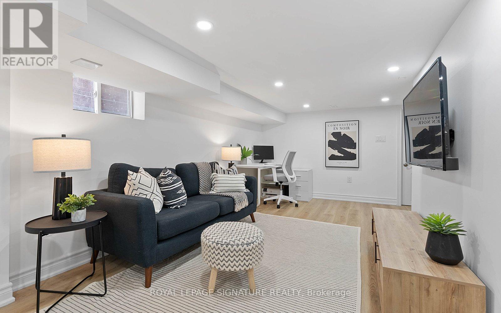 530 LAUDER AVENUE, Toronto (Oakwood Village), Ontario, M6E3J4 — Photo 29