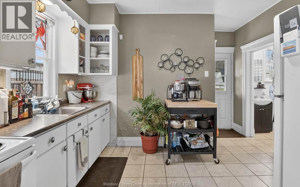 924 MARENTETTE AVENUE, Windsor, Ontario, N9A2A3 — Photo 12