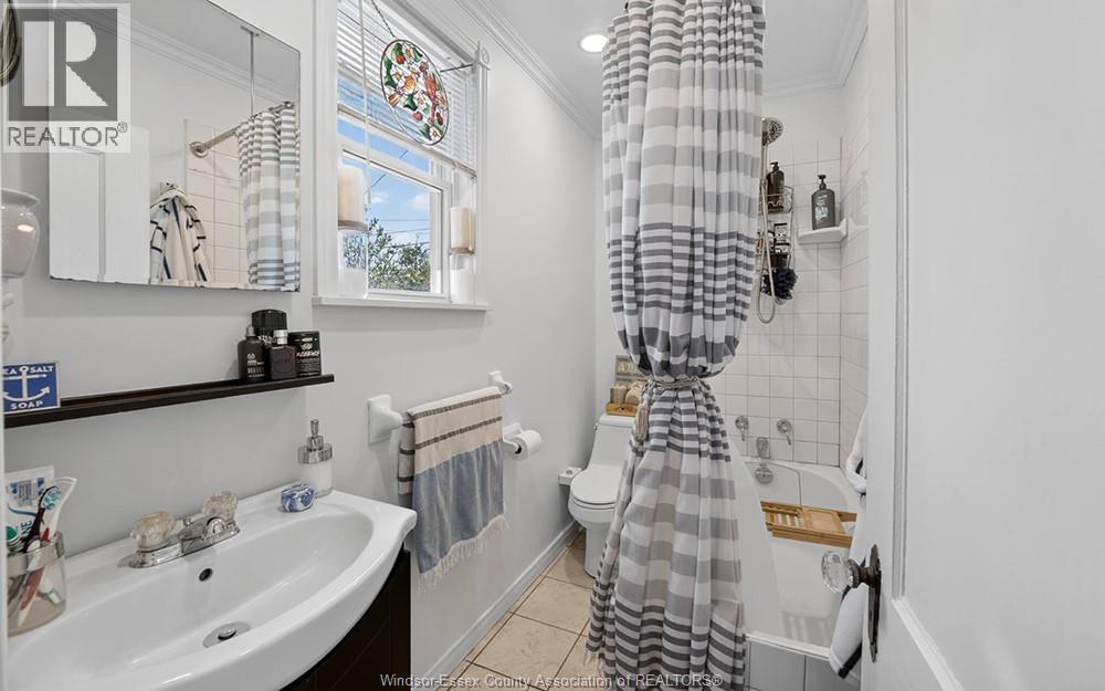 924 MARENTETTE AVENUE, Windsor, Ontario, N9A2A3 — Photo 16