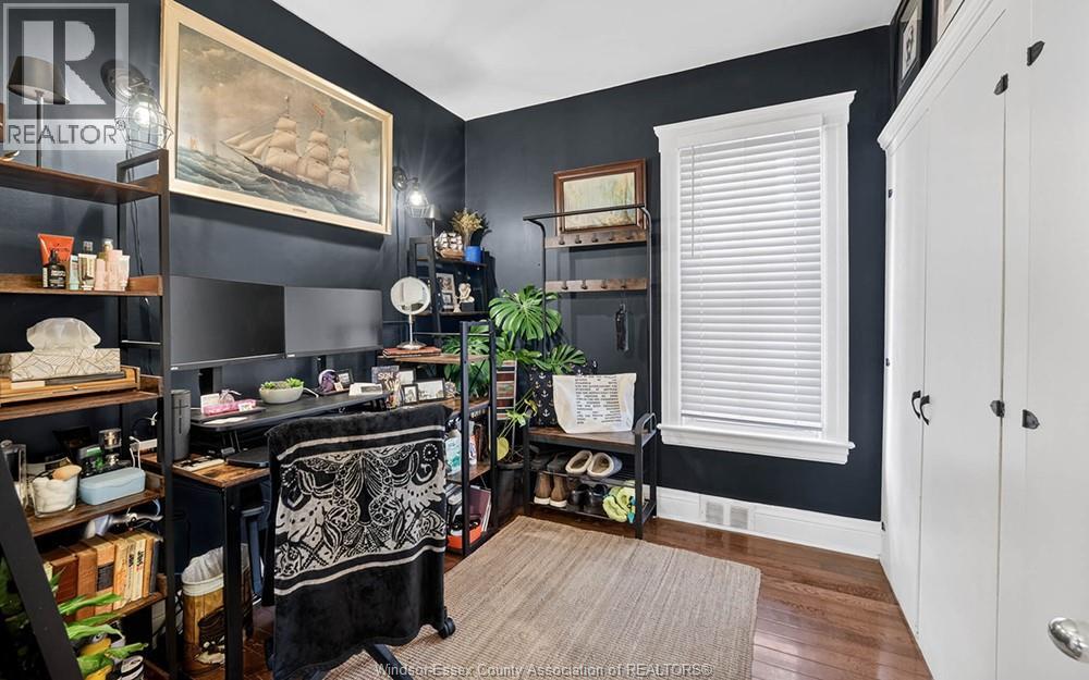 924 MARENTETTE AVENUE, Windsor, Ontario, N9A2A3 — Photo 8