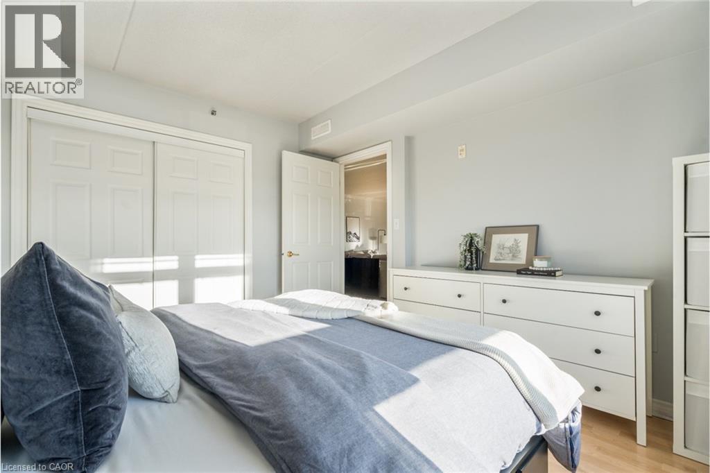 4450 FAIRVIEW Street Unit# 304, Burlington, Ontario, L7L7K7 — Photo 17