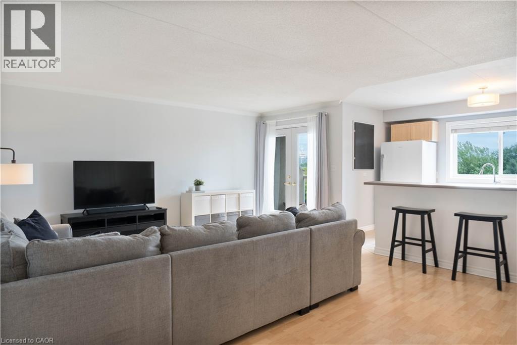 4450 FAIRVIEW Street Unit# 304, Burlington, Ontario, L7L7K7 — Photo 8