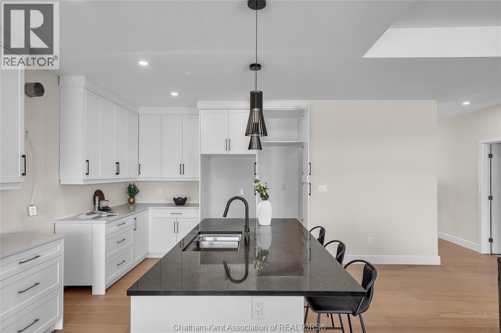 172 Rosewood CRESCENT, Chatham, Ontario, N7M0V4 — Photo 8