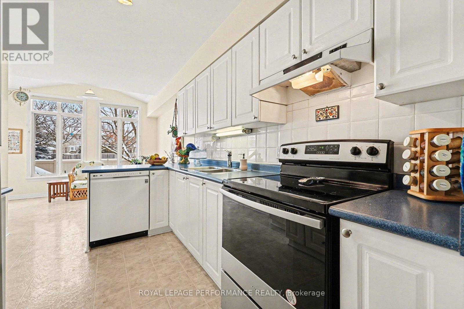 214 WINDHURST DRIVE, Ottawa, Ontario, K2G6H9 — Photo 10