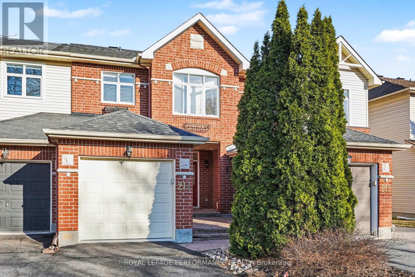 214 WINDHURST DRIVE, Ottawa, Ontario, K2G6H9 — Photo 2