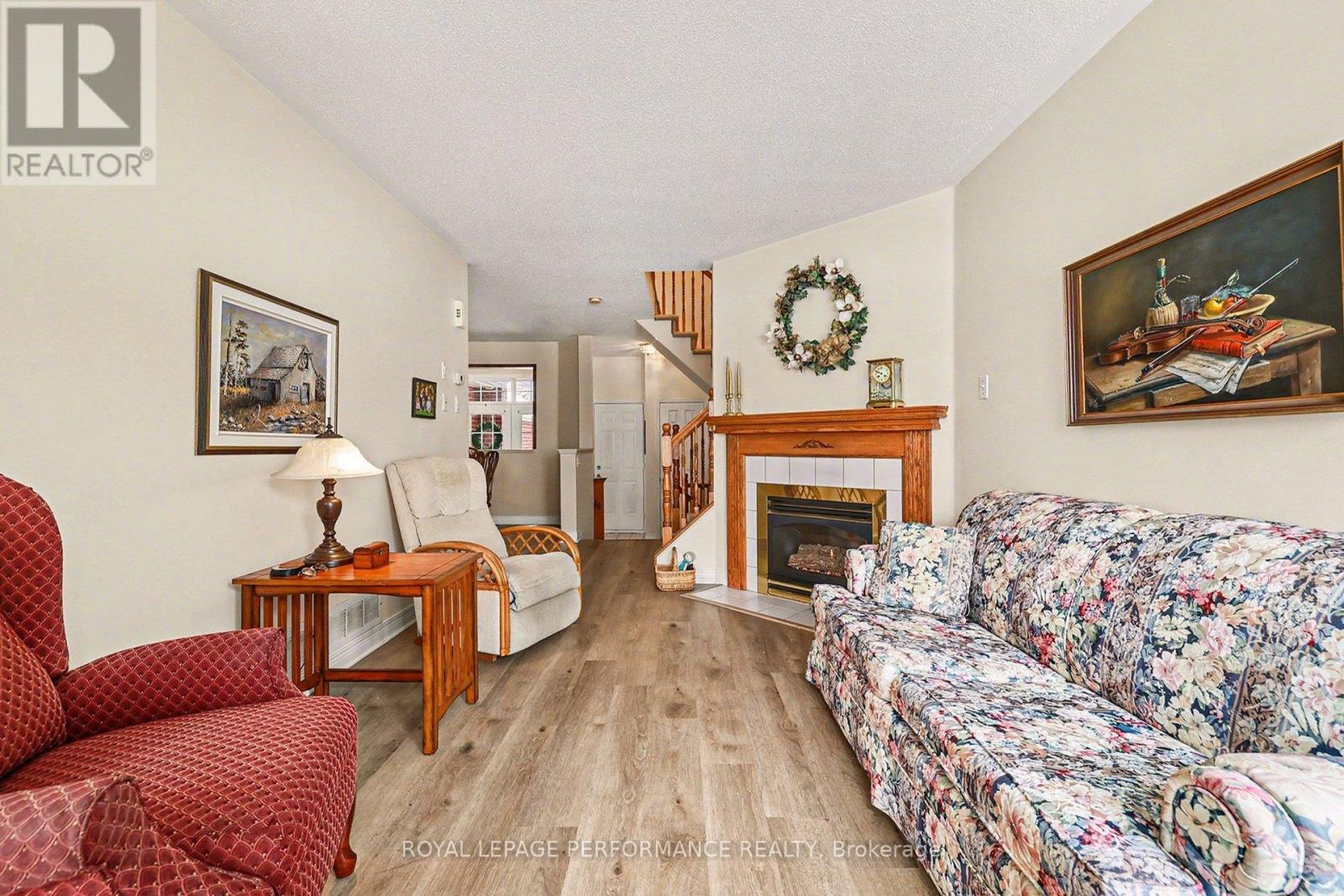 214 WINDHURST DRIVE, Ottawa, Ontario, K2G6H9 — Photo 3