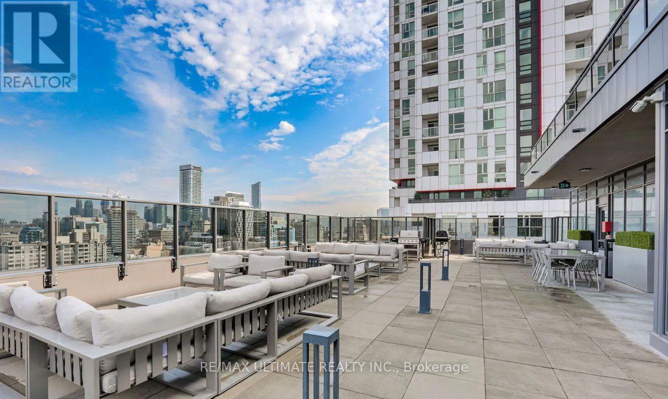 2508 - 330 RICHMOND STREET W, Toronto (Waterfront Communities), Ontario, M5V1X2 — Photo 19