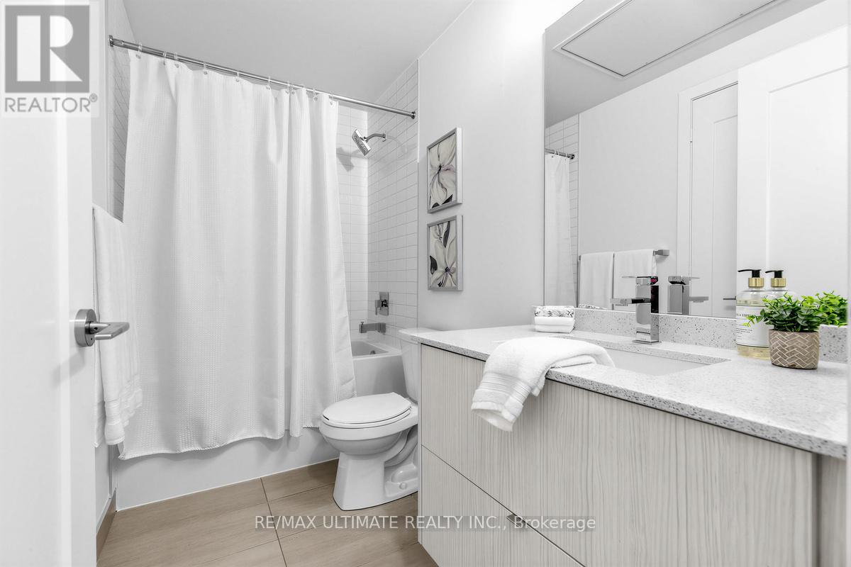 2508 - 330 RICHMOND STREET W, Toronto (Waterfront Communities), Ontario, M5V1X2 — Photo 5