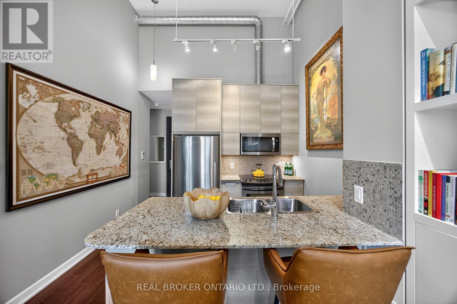 209 - 380 MACPHERSON AVENUE, Toronto (Casa Loma), Ontario, M4V3E3 — Photo 11