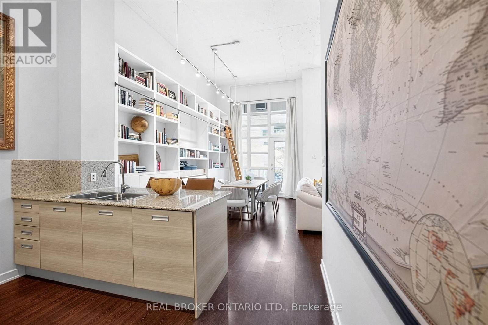 209 - 380 MACPHERSON AVENUE, Toronto (Casa Loma), Ontario, M4V3E3 — Photo 4