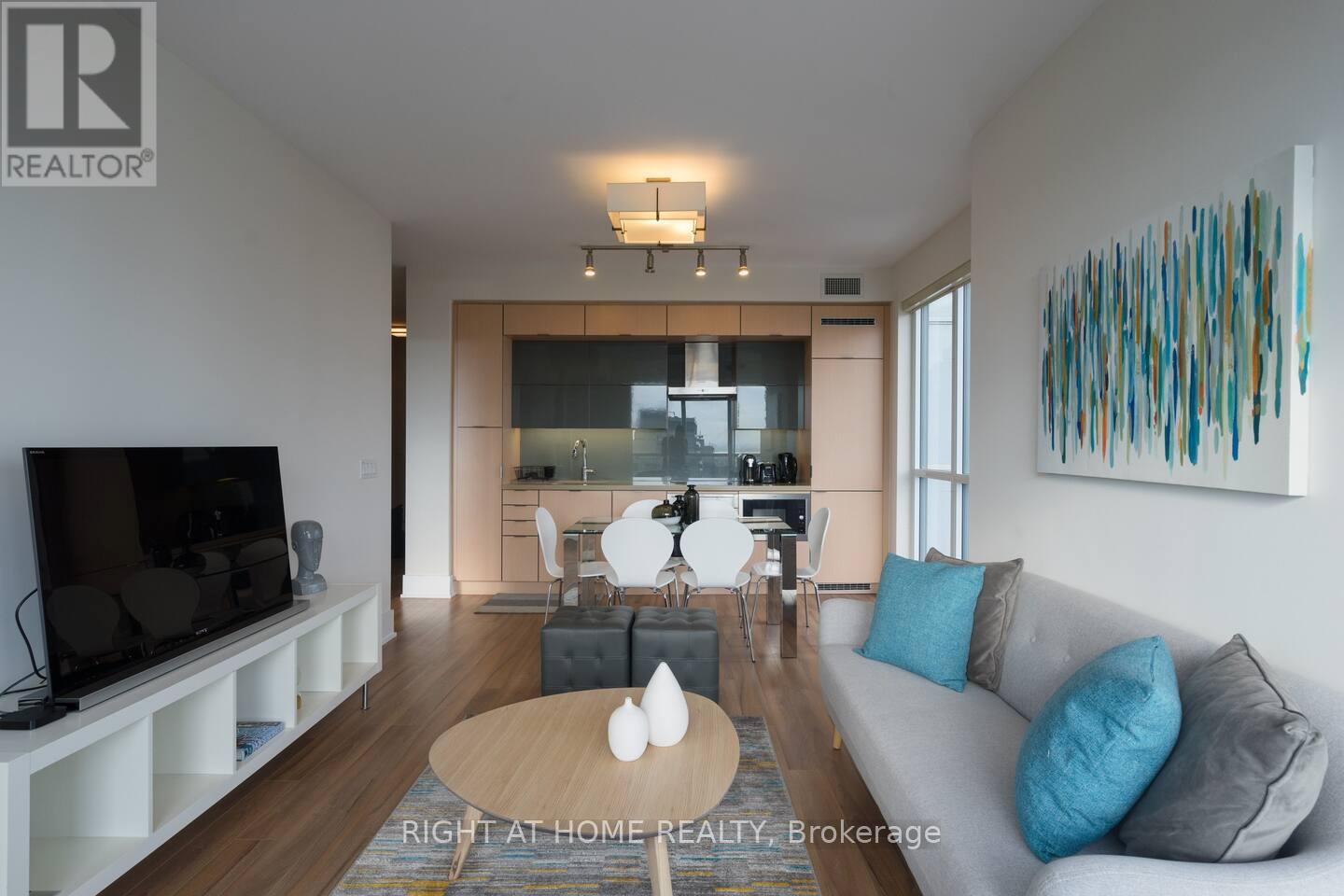 2512 - 300 FRONT STREET W, Toronto (Waterfront Communities), Ontario, M5V0E9 — Photo 6