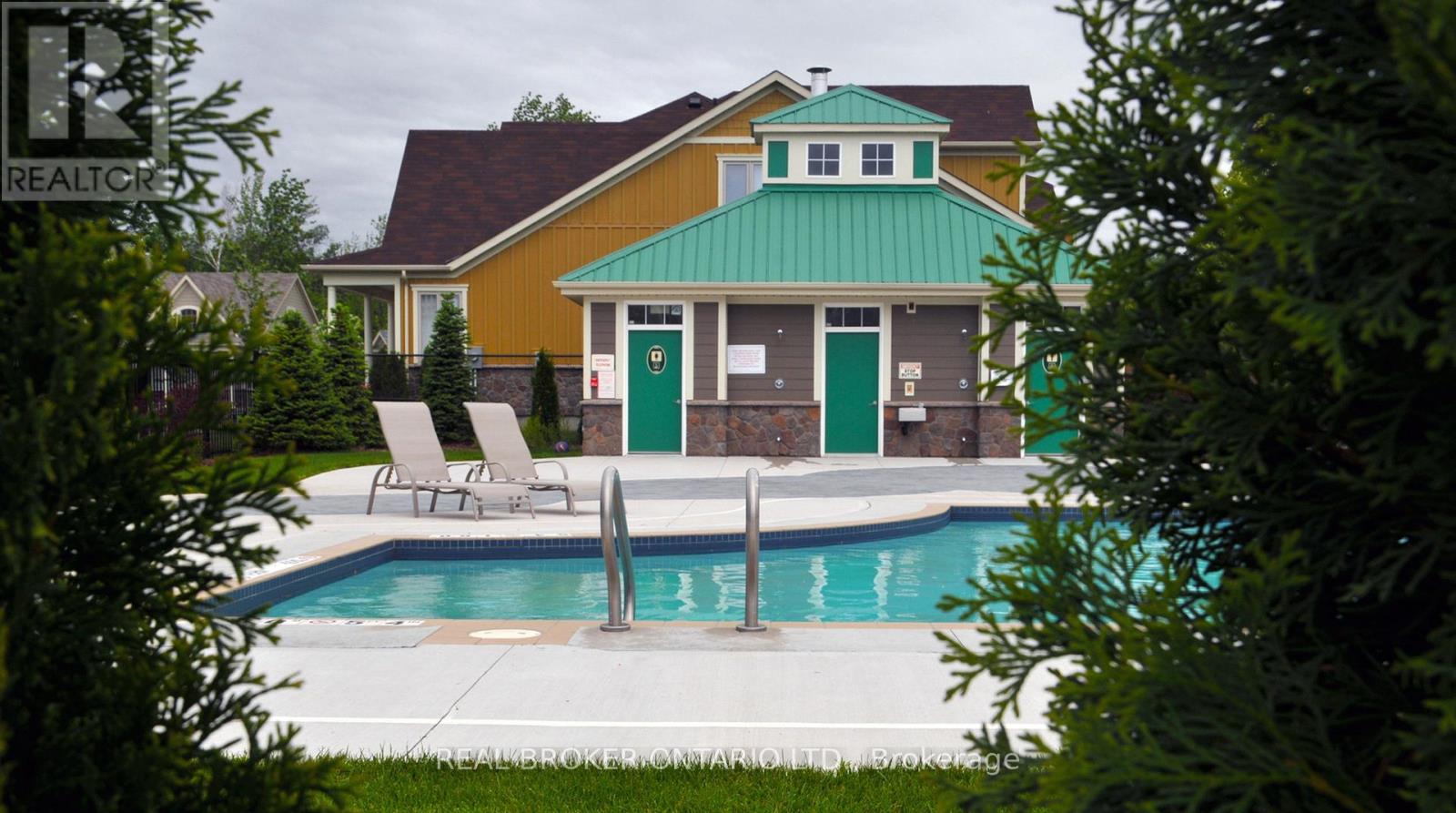 28 PLEASANT BAY LANE, Wasaga Beach, Ontario, L9Z0S4 — Photo 8