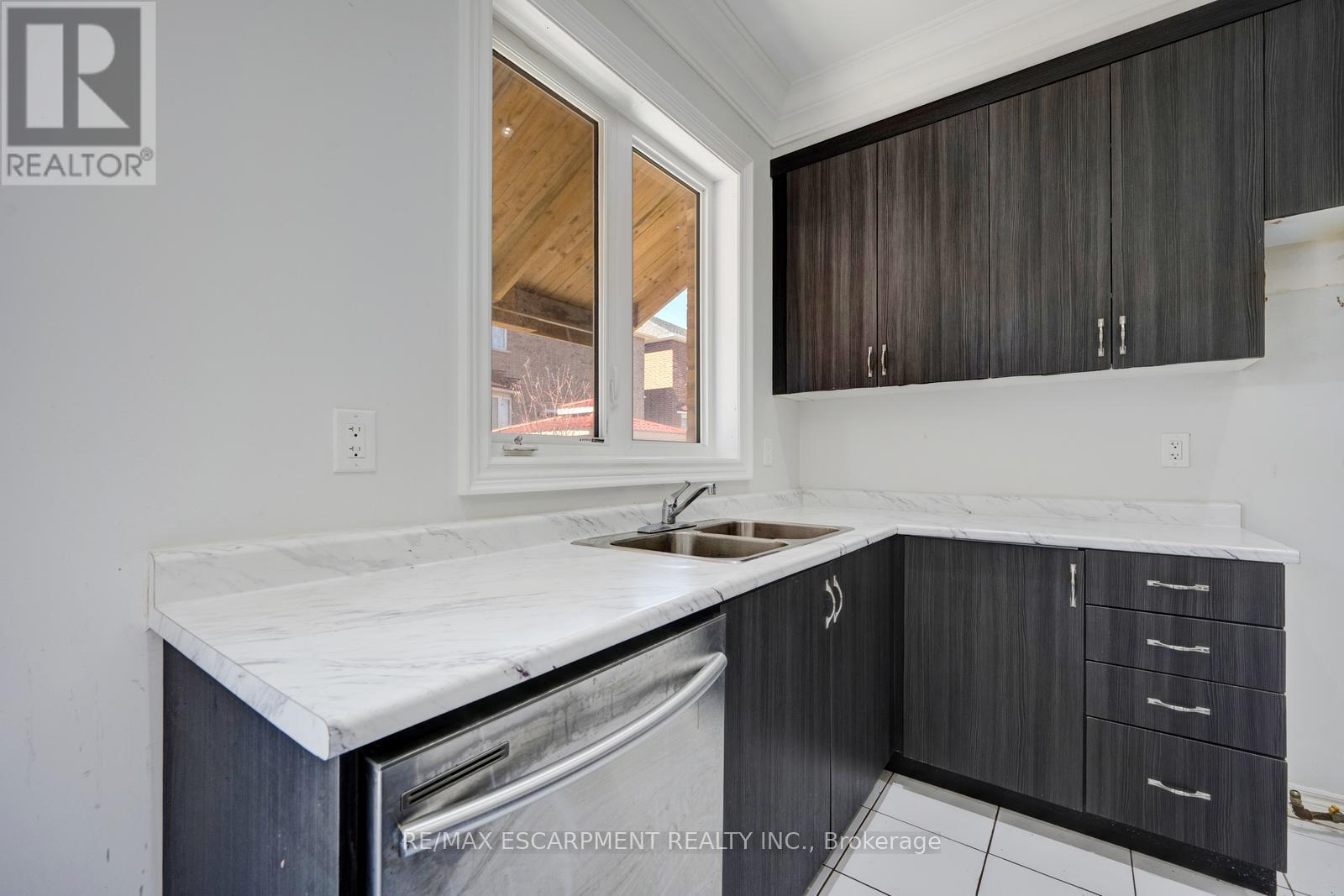 47 MONUMENT TRAIL, Brampton (Northwest Brampton), Ontario, L7A4M9 — Photo 12