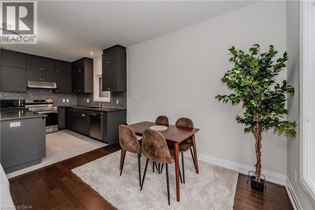 119 MONARCH WOODS Drive, Kitchener, Ontario, N2P0K2 — Photo 14