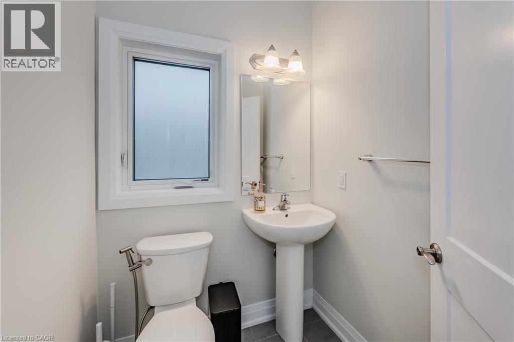 119 MONARCH WOODS Drive, Kitchener, Ontario, N2P0K2 — Photo 20